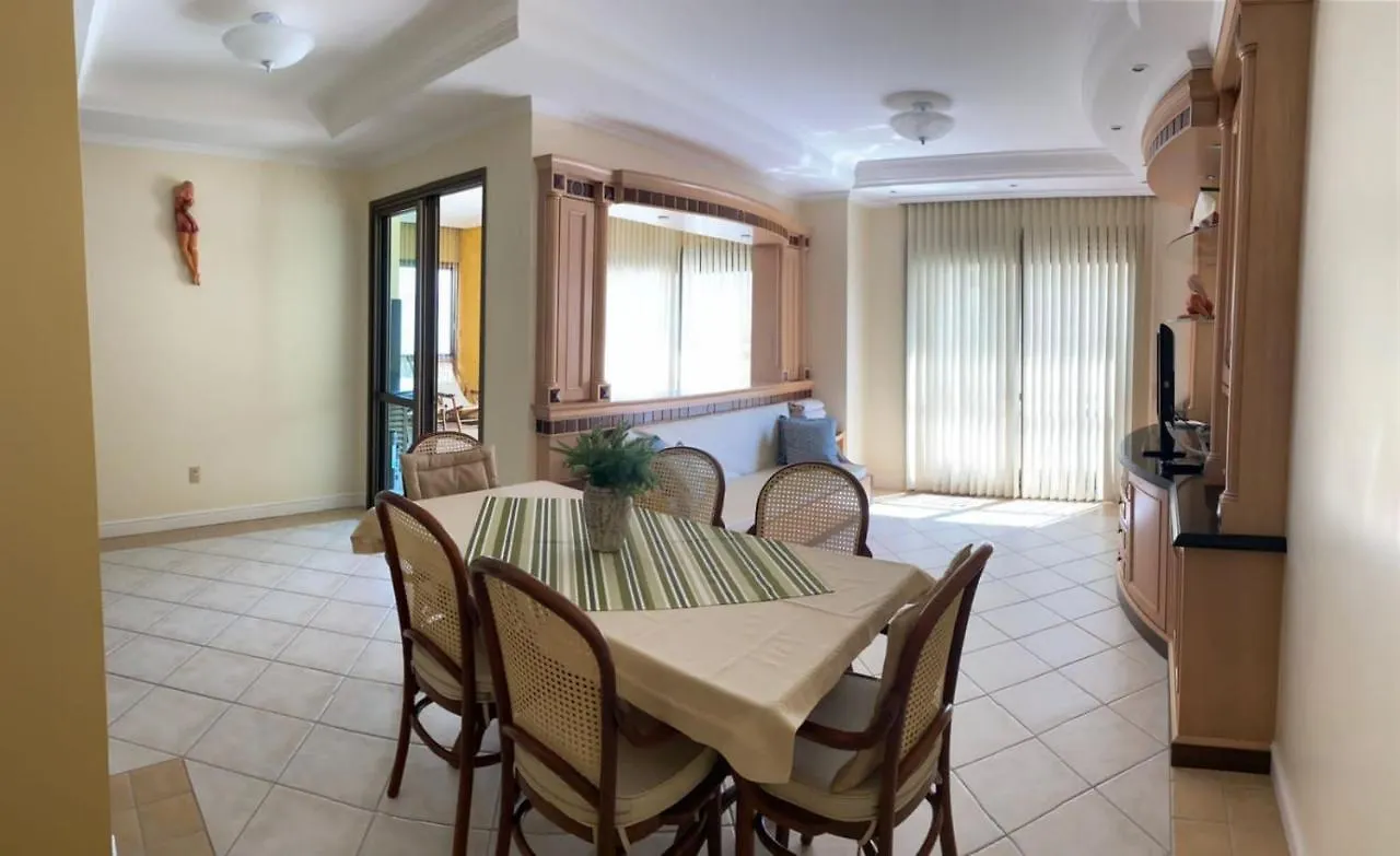**** Apart-hotel Golfinhos Apart Hotel Florianópolis Brasil