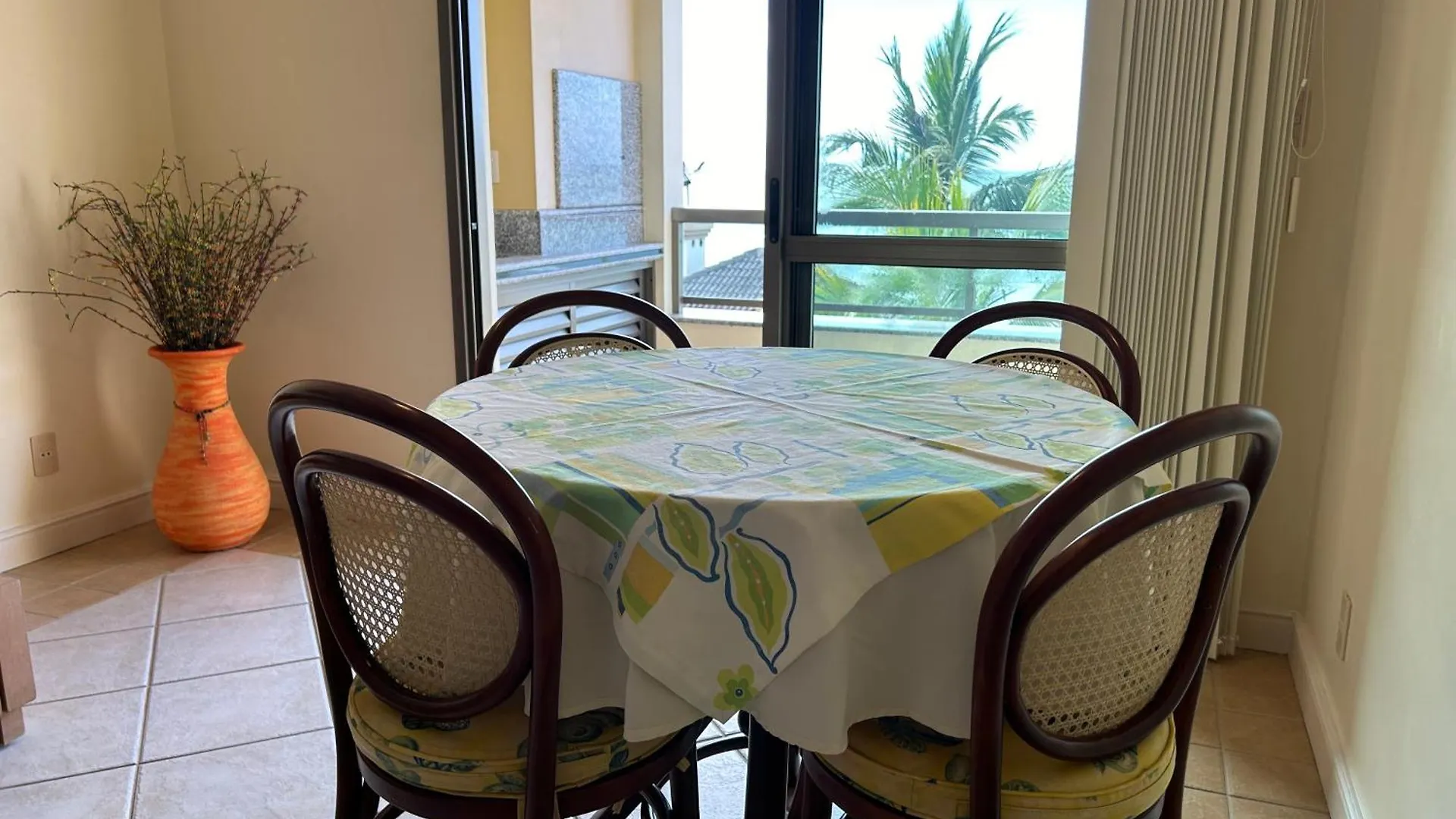 Golfinhos Apart Hotel Florianópolis